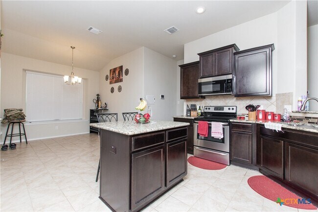 property at 4913 Prewitt Ranch Rd