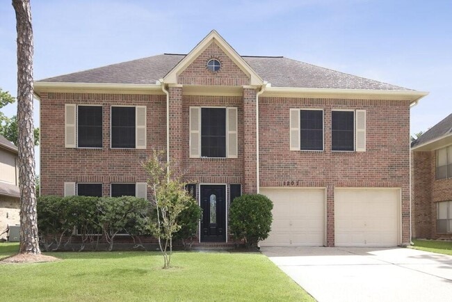 1207 Chesterwood Dr