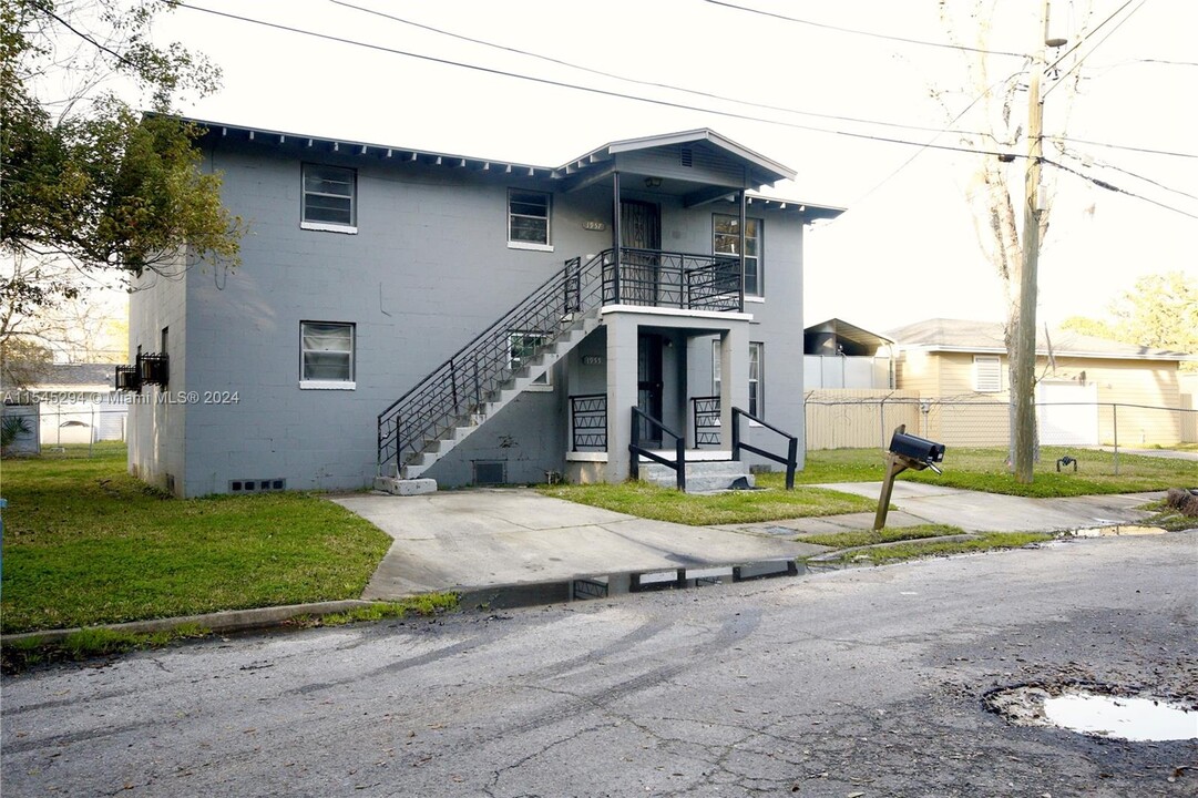 1955 W 44th St-Unit -1955 in Jacksonville, FL - Building Photo