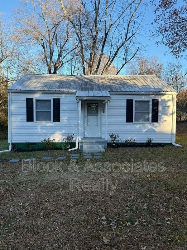 property at 1020 Willard St