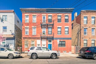 292 Sumner St in Boston, MA - Building Photo - Building Photo