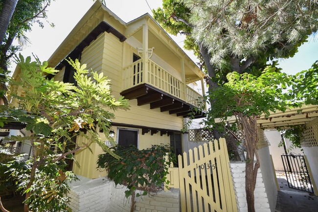 1008 Orange Grv Ave, Unit 1035