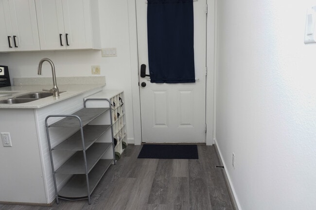 property at 8724 Peachtree St