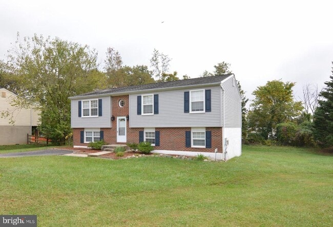 5323 Debbie Ct in Ilchester, MD - Building Photo - Building Photo