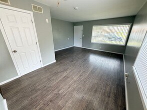 1255 Montana St in Wenatchee, WA - Building Photo - Building Photo