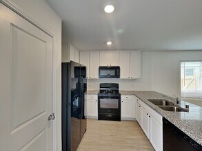 1105 Blazin Bronco Trl in Haslet, TX - Building Photo - Building Photo