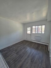 12247 Ranger Rue in Montréal, QC - Building Photo - Building Photo