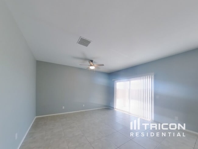 1680 Hubbard St in Casa Grande, AZ - Building Photo - Building Photo
