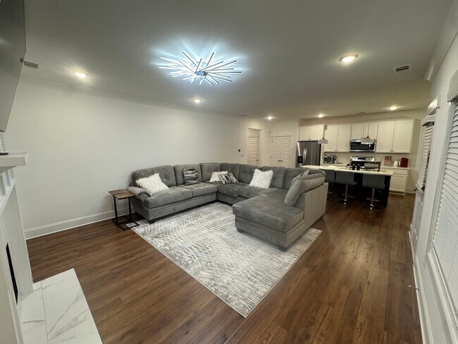 190 Fritz Mar Ln in Athens, GA - Building Photo - Building Photo