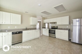 8118 Sunshine Trail Dr in San Antonio, TX - Building Photo - Building Photo