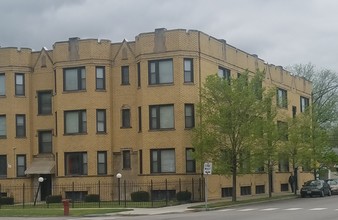 6700 S Merrill Ave in Chicago, IL - Building Photo - Building Photo