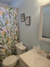 27 Shady Ln, Unit Casita De La Paz Unit 3 in Espanola, NM - Building Photo - Building Photo