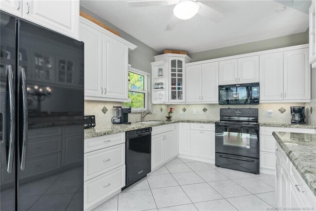 property at 13268 Harbour Ridge Blvd