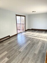 61 School St in Norwich, CT - Building Photo - Building Photo