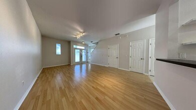 724 4th Ave in St. Petersburg, FL - Building Photo - Building Photo