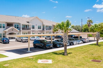 Devon Place in Edinburg, TX - Foto de edificio - Building Photo
