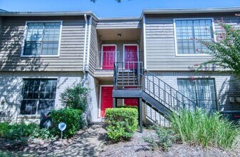 4444 Victory Dr in Houston, TX - Building Photo - Building Photo