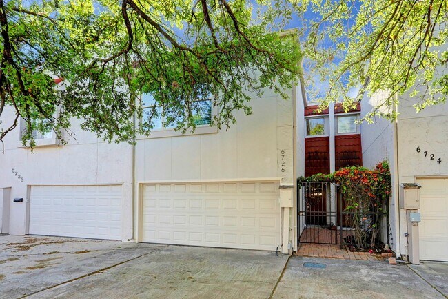 property at 6726 Buffalo Speedway