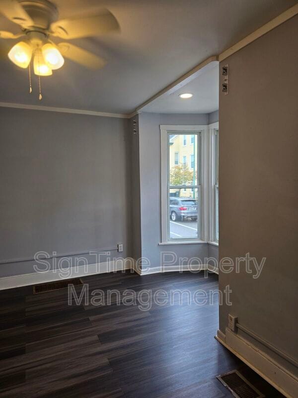 235 Summit Ave in Hagerstown, MD - Building Photo - Building Photo