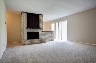 3414 Chesapeake Dr in Arlington, TX - Building Photo - Building Photo