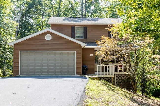 127 Melrose Ct in McGaheysville, VA - Building Photo - Building Photo