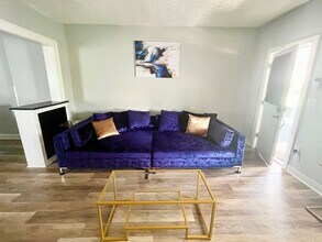 645 Eastern Ave in Indianapolis, IN - Building Photo - Building Photo