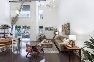 1730 Sawtelle Blvd, Unit 104 in Los Angeles, CA - Foto de edificio - Building Photo