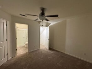 1809 Columbia Dr in Los Banos, CA - Building Photo - Building Photo