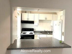 279 Massachusetts Ave in Arlington, MA - Building Photo - Building Photo