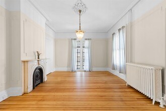 30 Cottage Pl in Tarrytown, NY - Building Photo - Building Photo