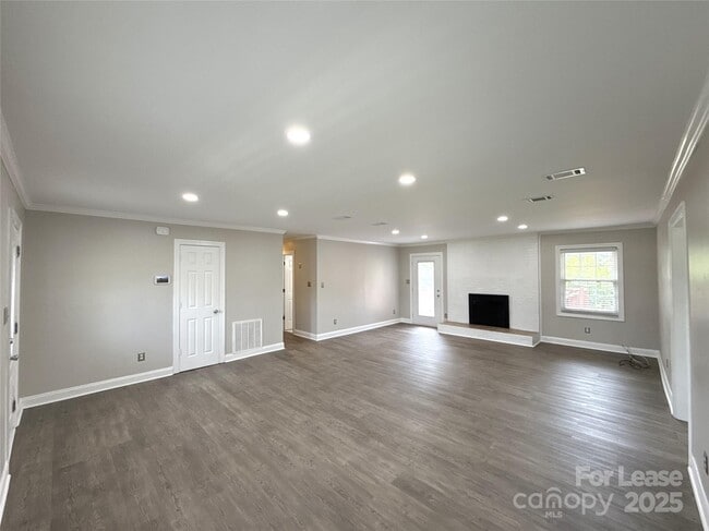 6421 Mill Grove Rd in Indian Trail, NC - Building Photo - Building Photo