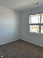 61 Wilkins St in Whiteland, IN - Building Photo - Building Photo