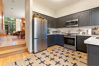 1415 NE 17th Ave in Portland, OR - Building Photo - Building Photo