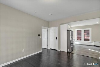 60 Russ St in Hartford, CT - Building Photo - Building Photo