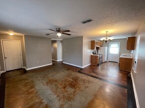 570 Cherub Ct in Conway, AR - Building Photo - Building Photo