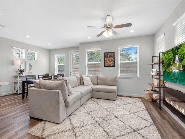 property at 3112 Flower Market Ln