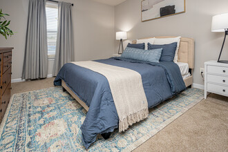 Crossings at Pinebrook in Mobile, AL - Building Photo - Interior Photo