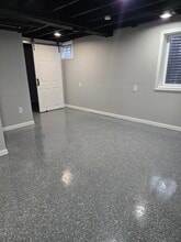 1016 W 5th St S in Newton, IA - Building Photo - Building Photo