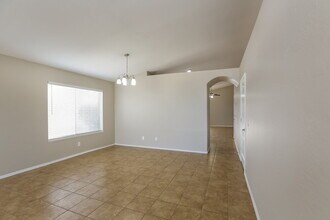 1921 E Buffalo St in Chandler, AZ - Building Photo - Building Photo