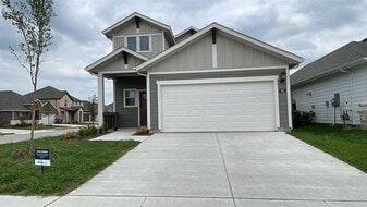 902 Tulip Trl in Lavon, TX - Building Photo