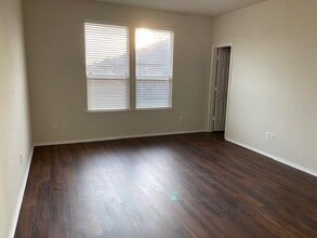 1720 Gayla Creek Dr in Little Elm, TX - Building Photo - Building Photo