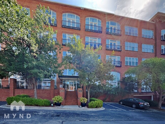 property at 200 S Dawson St