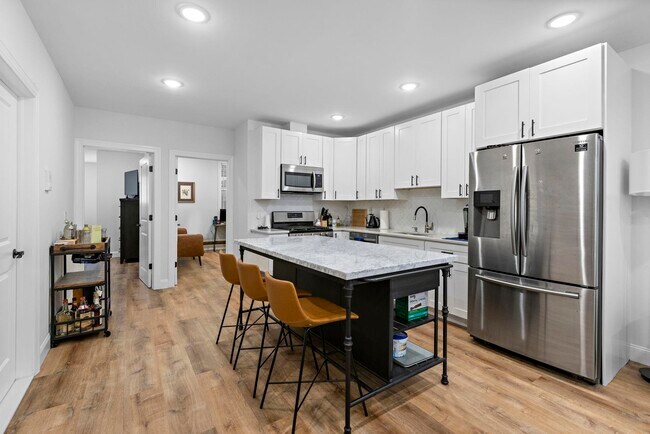 71 Beacon Ave in Jersey City, NJ - Building Photo - Building Photo