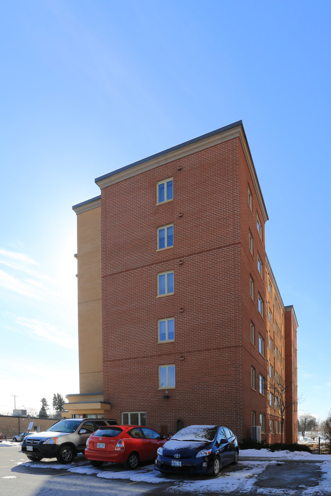 Rockway Gardens Village in Kitchener, ON - Building Photo - Building Photo