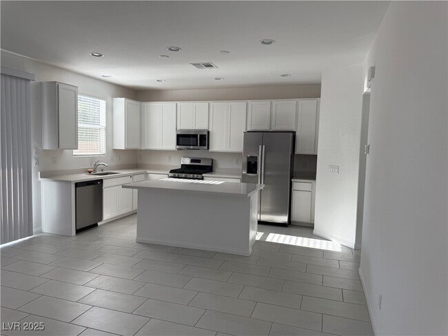 property at 10233 S Ullom Dr