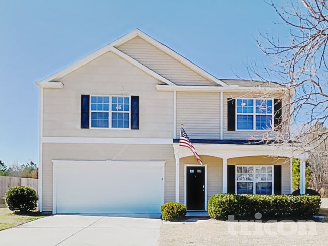 413 Stoney Run Dr in McLeansville, NC - Foto de edificio - Building Photo