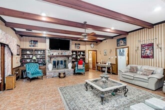 1022 Wooddale Blvd in Baton Rouge, LA - Building Photo - Building Photo