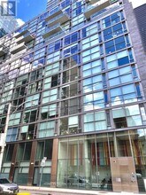 25-325 Oxley St in Toronto, ON - Building Photo - Building Photo