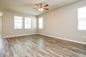 2287 Raven Rdg Dr in Minneola, FL - Building Photo - Building Photo