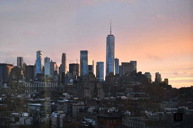 14 Horatio St-Unit -15-H in New York, NY - Building Photo - Building Photo